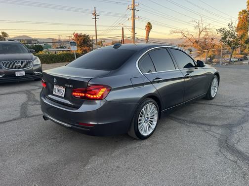 Gray 2012 BMW 328 i