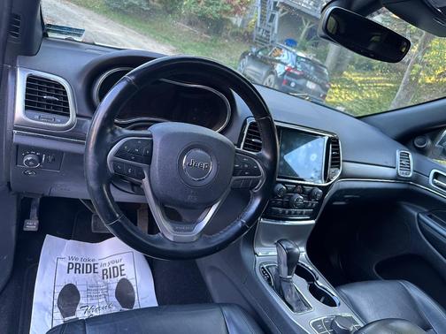 White 2021 Jeep Grand Cherokee Limited
