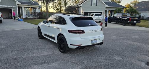 2018 Porsche Macan Macan GTS
