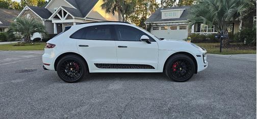 2018 Porsche Macan Macan GTS