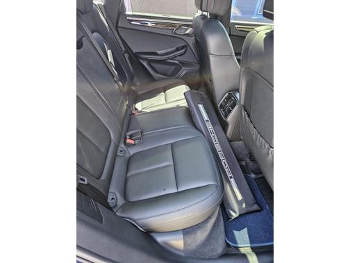 2017 Porsche Macan GTS