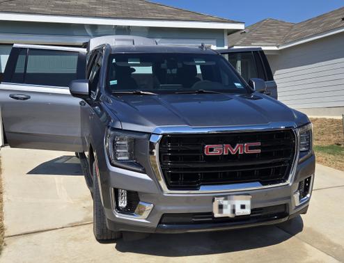 2022 GMC Yukon XL SLE