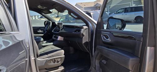 2022 GMC Yukon XL SLE