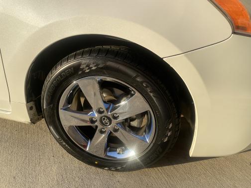 2012 Toyota Prius v Three