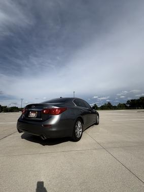 2015 INFINITI Q50 Premium
