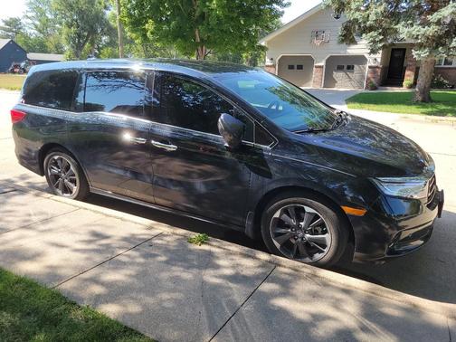 Black 2024 Honda Odyssey Elite