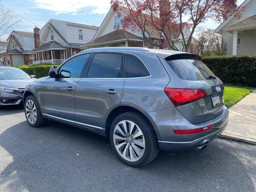2013 Audi Q5 hybrid 2.0T Prestige