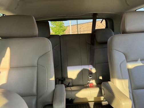 White 2017 Chevrolet Tahoe Premier