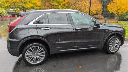 2024 Cadillac XT4 Premium Luxury