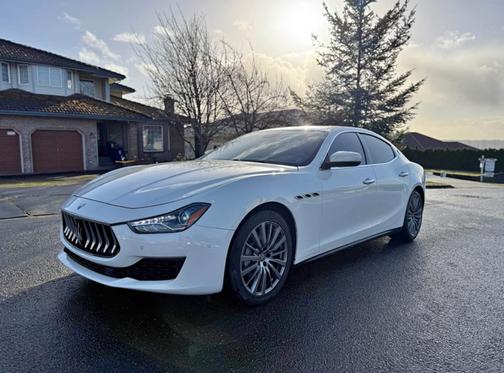 2018 Maserati Ghibli Base