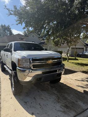 White 2014 Chevrolet Silverado 2500 Work Truck