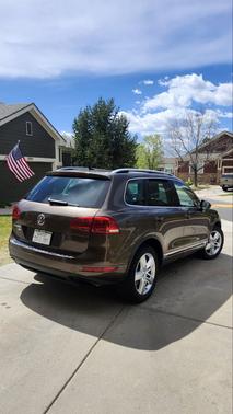 Brown 2013 Volkswagen Touareg VR6 Lux