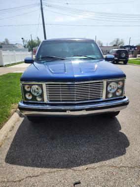 Blue 1996 GMC Sierra 1500 SL