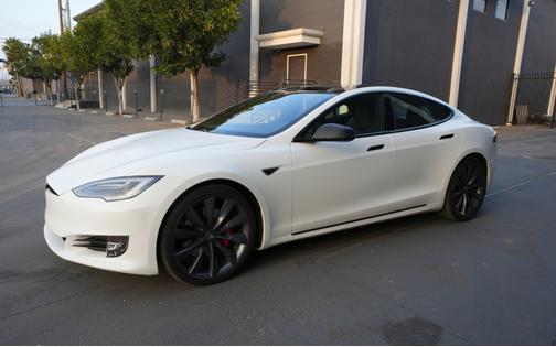 2016 Tesla Model S P90D
