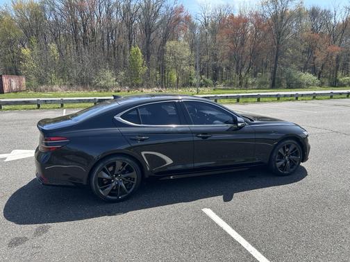 2022 Genesis G70 3.3T