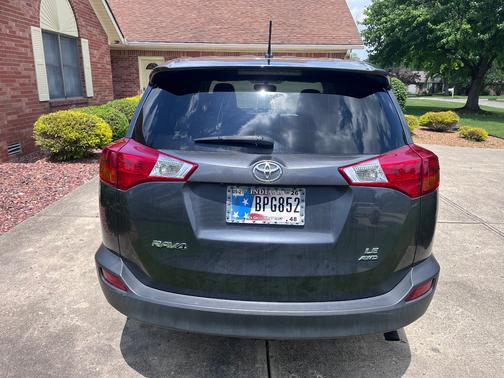 Gray 2015 Toyota RAV4 LE
