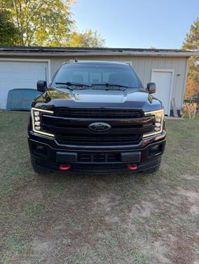 Black 2019 Ford F-150 XLT