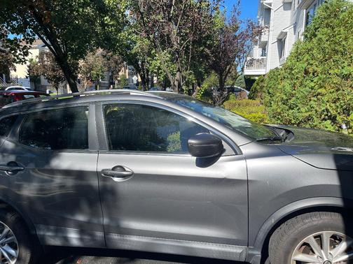 Gray 2019 Nissan Rogue Sport SV