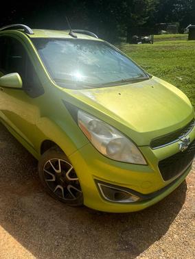 Green 2013 Chevrolet Spark 2LT