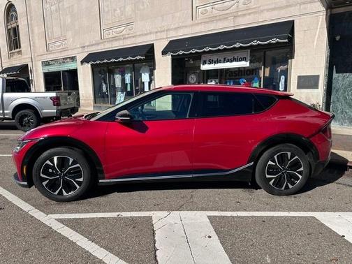 Red 2022 Kia EV6 Wind