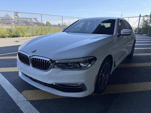 2017 BMW 540 i