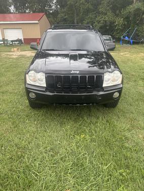 Black 2007 Jeep Grand Cherokee Laredo