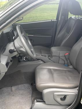 Black 2007 Jeep Grand Cherokee Laredo
