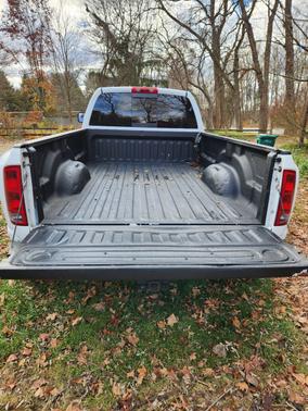 2006 Dodge Ram 3500 Laramie Quad Cab DRW