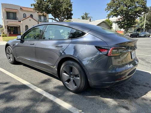2022 Tesla Model 3 Base