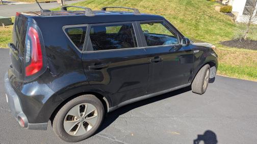 Black 2015 Kia Soul Base