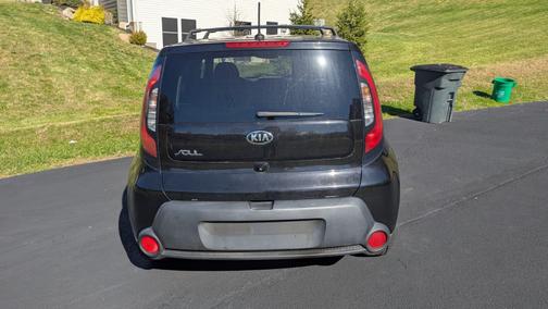 Black 2015 Kia Soul Base