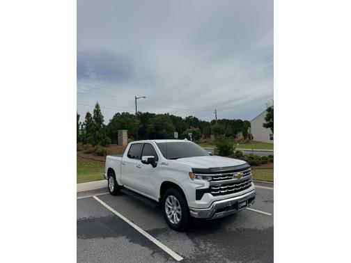 2024 Chevrolet Silverado 1500 LTZ