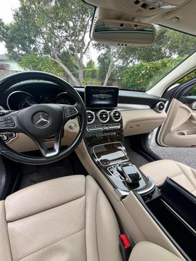 White 2016 Mercedes-Benz GLC 300 4MATIC