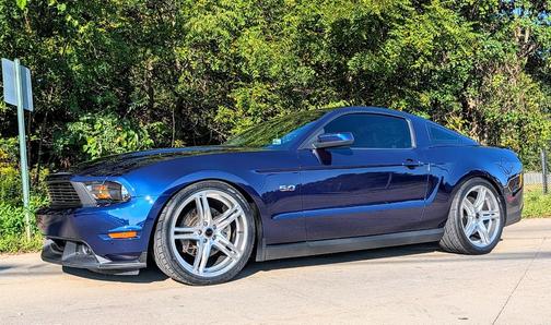 Blue 2011 Ford Mustang GT Premium