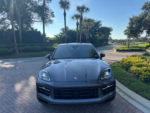 2024 Porsche Cayenne Cayenne