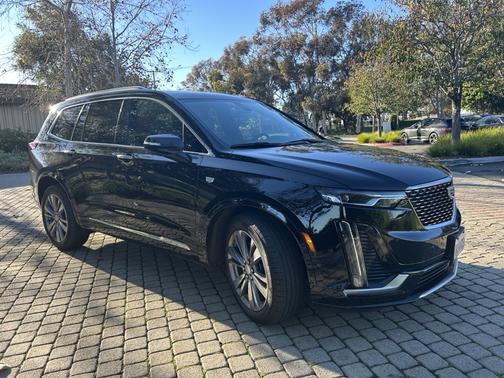 2024 Cadillac XT6 Premium Luxury FWD