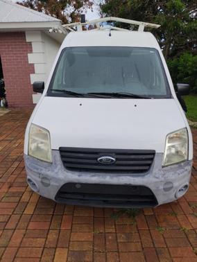 White 2013 Ford Transit Connect XL