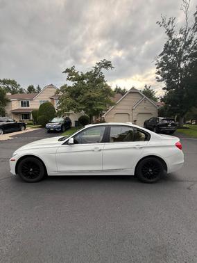 White 2014 BMW 328 i xDrive