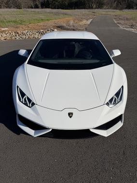 2016 Lamborghini Huracan LP610-4