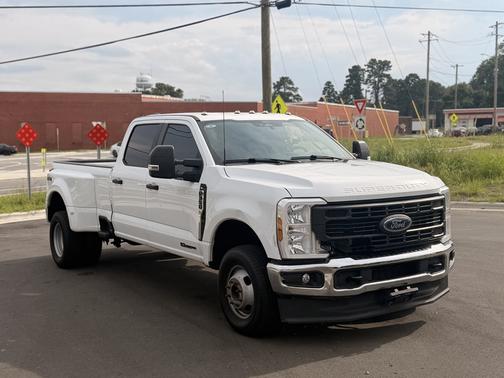 White 2024 Ford F-350 XL