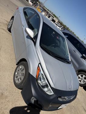 Silver 2017 Hyundai Accent SE