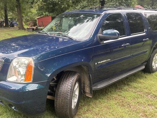 2007 GMC Yukon XL 1500 SLT