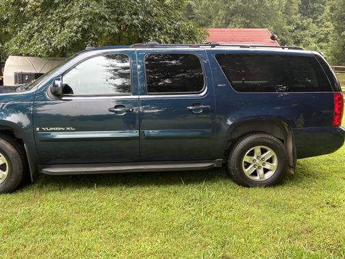 2007 GMC Yukon XL 1500 SLT