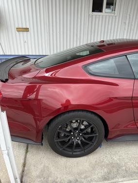2018 Ford Shelby GT350 Base
