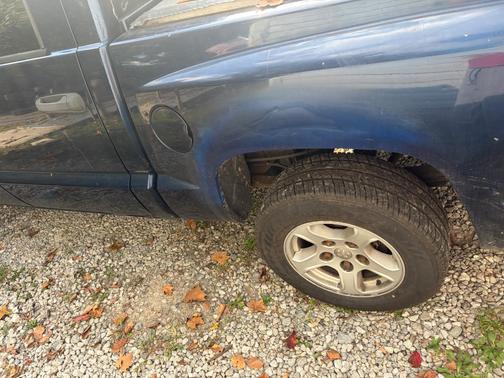 Blue 2006 Dodge Dakota SLT Quad Cab