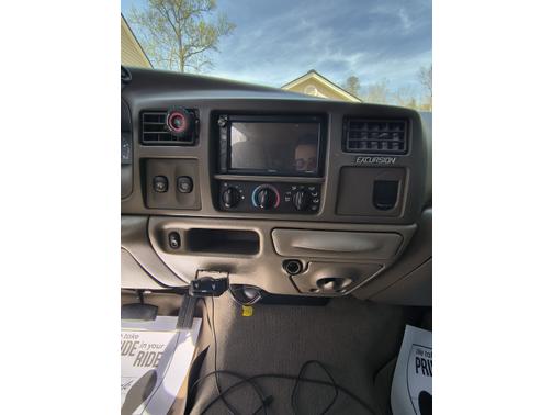 2003 Ford Excursion XLT Premium