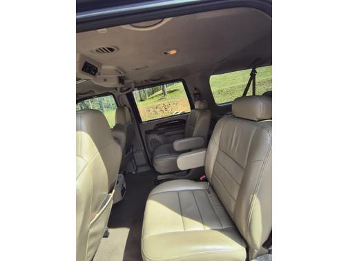 2003 Ford Excursion XLT Premium