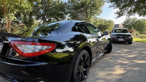 Black 2011 Maserati GranTurismo S