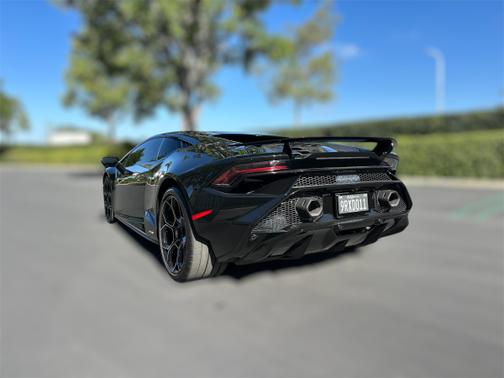 2024 Lamborghini Huracan Tecnica Base