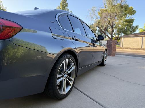 2017 BMW 330e iPerformance
